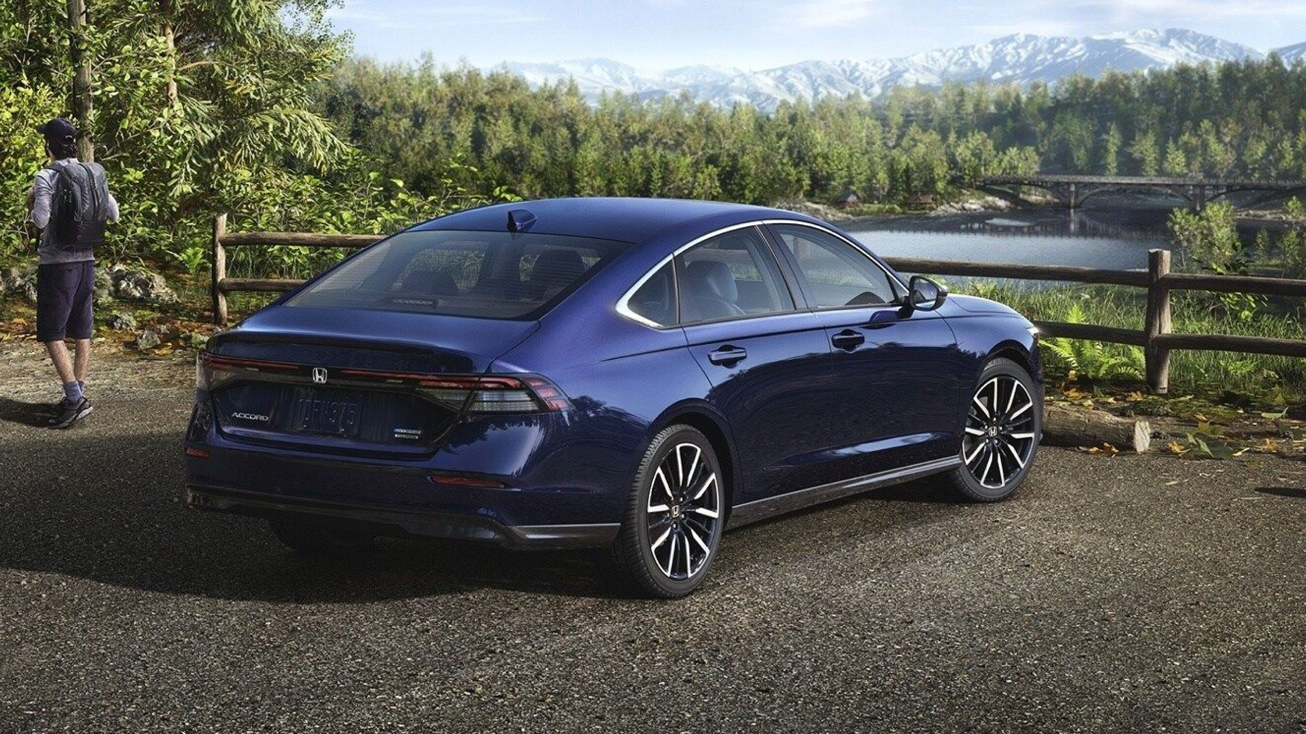 Sell your car through Hollywood Motors — nationwide dealer network