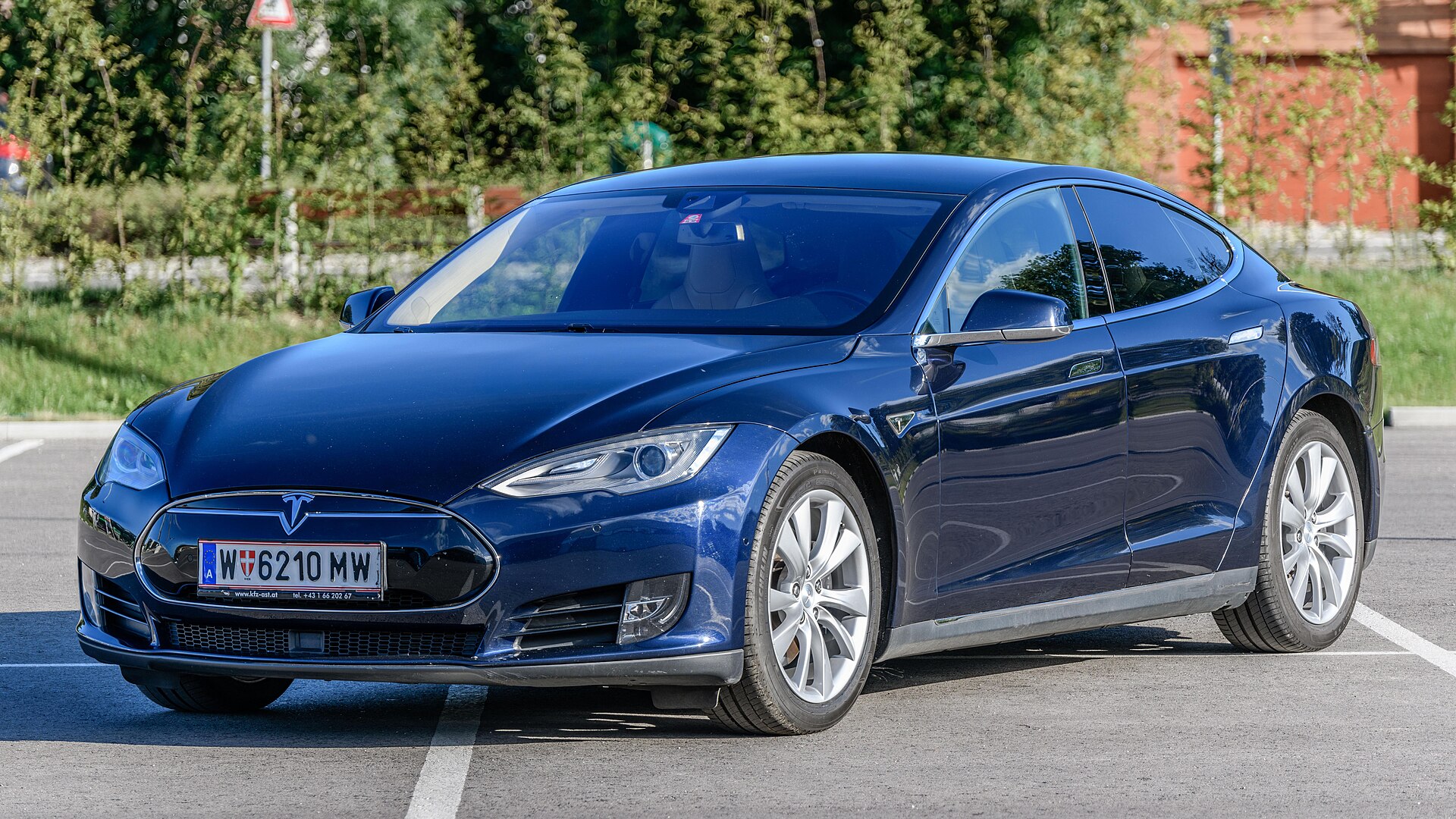 Tesla electric vehicle — Hollywood Motors sources EVs nationwide